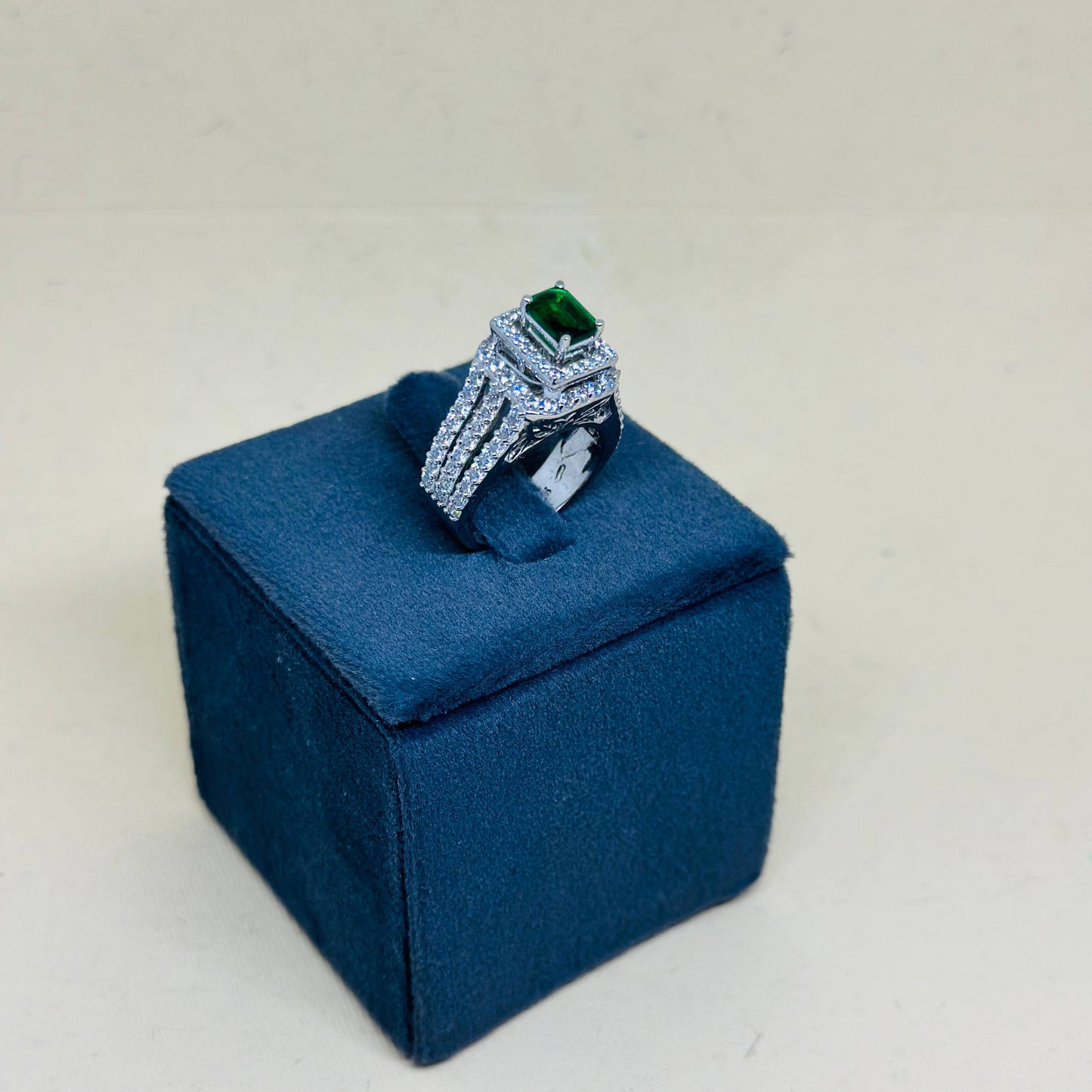 925 Sterling Silver Emerald-Cut Green CZ Royal Ring