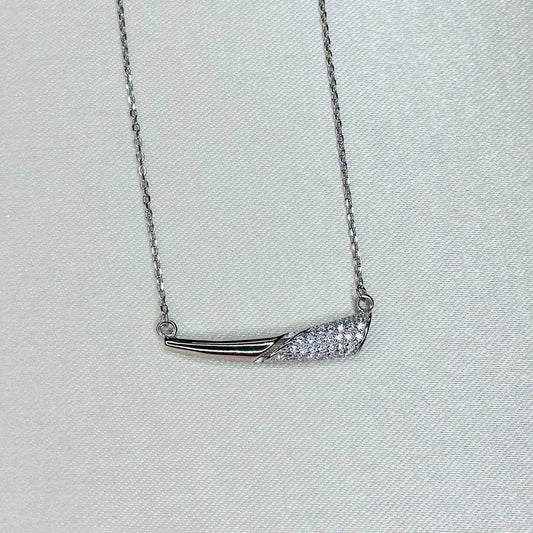 925 Silver Sleek Wave Pendant Necklace