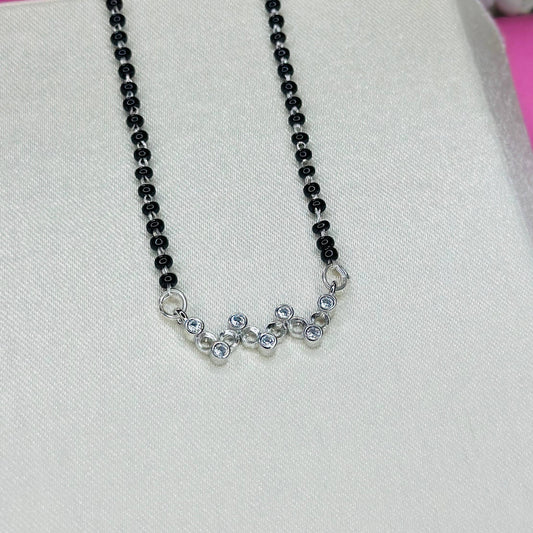 Starlit Elegance Mangalsutra ā 925 Sterling Silver