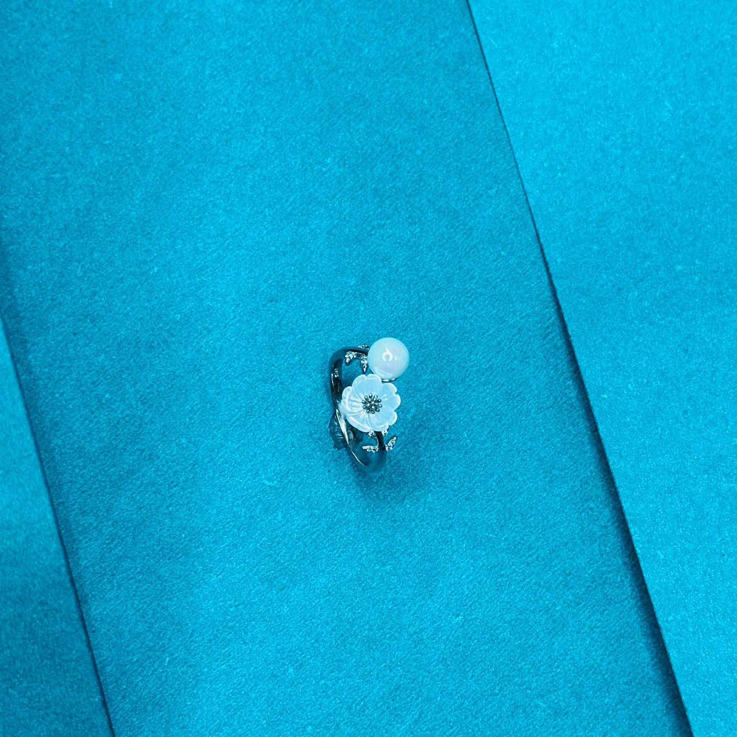 925 Silver Pearl & Floral Ring