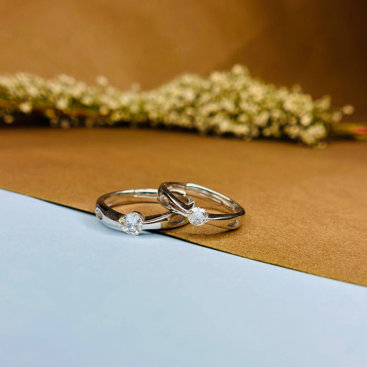 Elegant Round-Cut Couple Rings in 925 Pure Silver