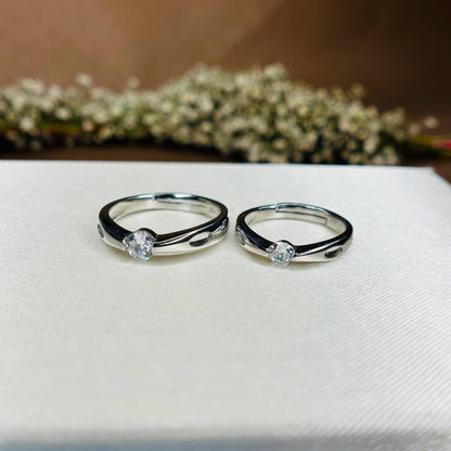 Elegant Round-Cut Couple Rings in 925 Pure Silver