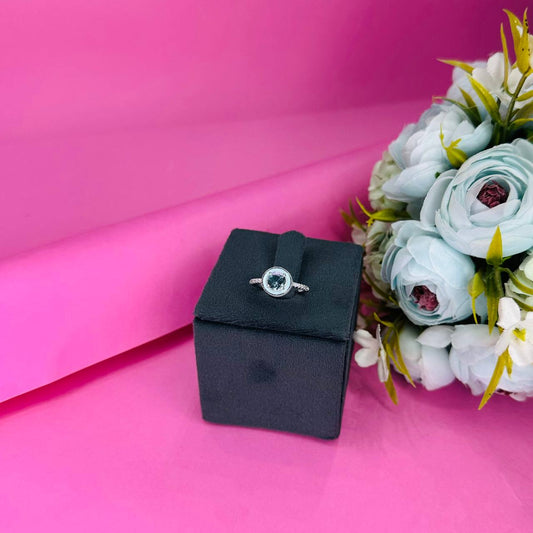 925 Sterling Silver Round Crystal Halo Ring