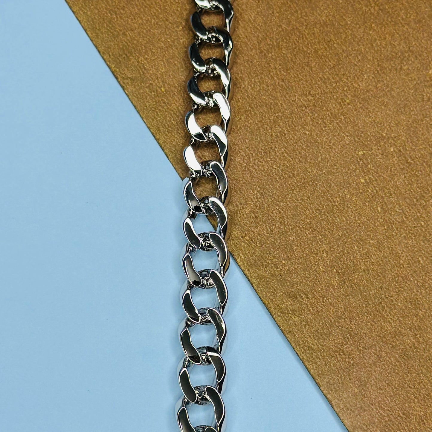 Cuban Link Bracelet in Pure 925 Silver with Paved Lock Clasp