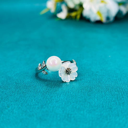 925 Silver Pearl & Floral Ring