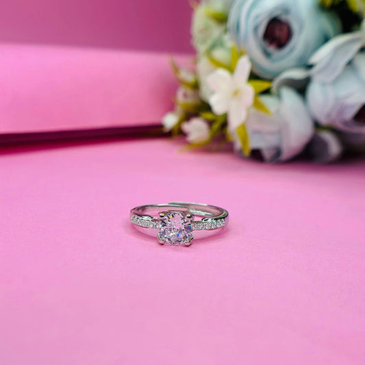 925 Sterling Silver Solitaire Crystal Ring