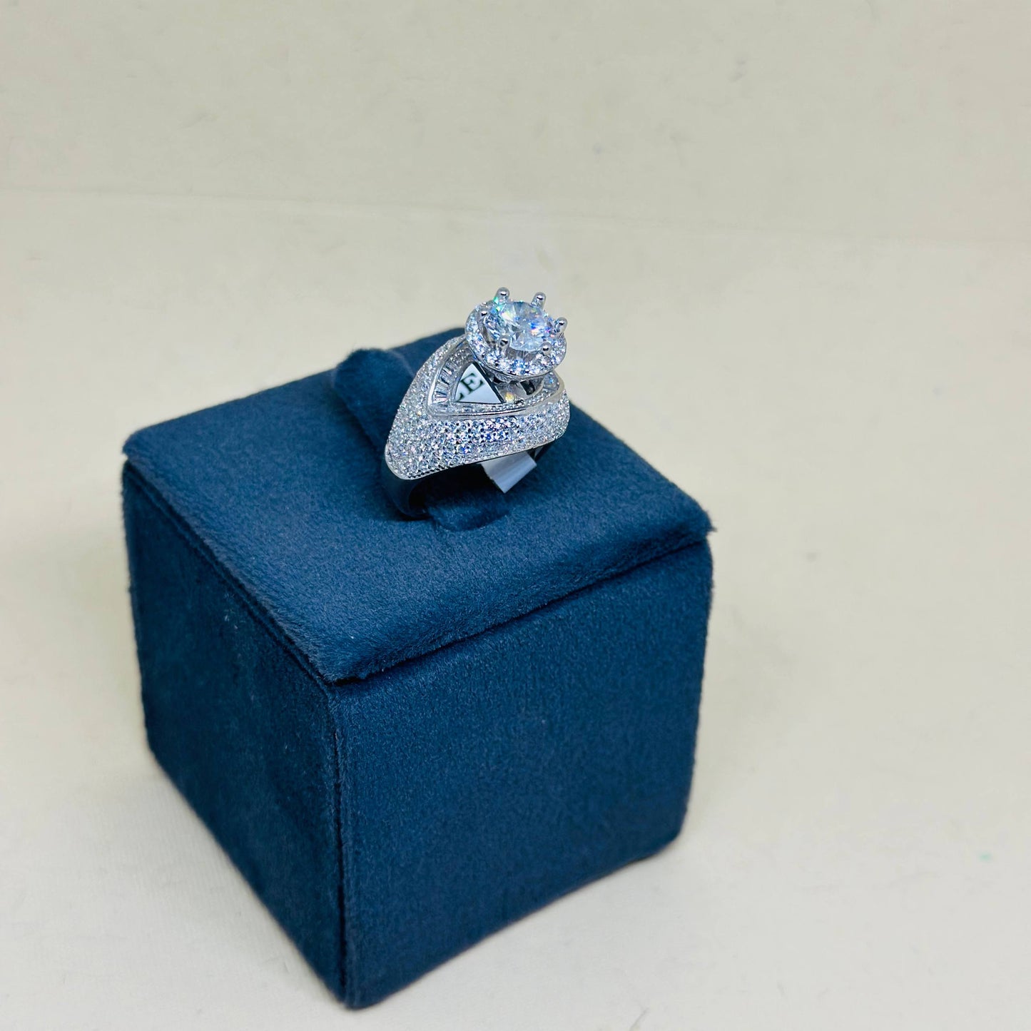 925 Sterling Silver Halo Crown Solitaire Ring