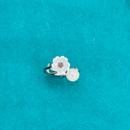 925 Silver Pearl & Floral Ring