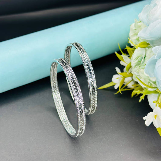 Silver Textured Classic Bangles