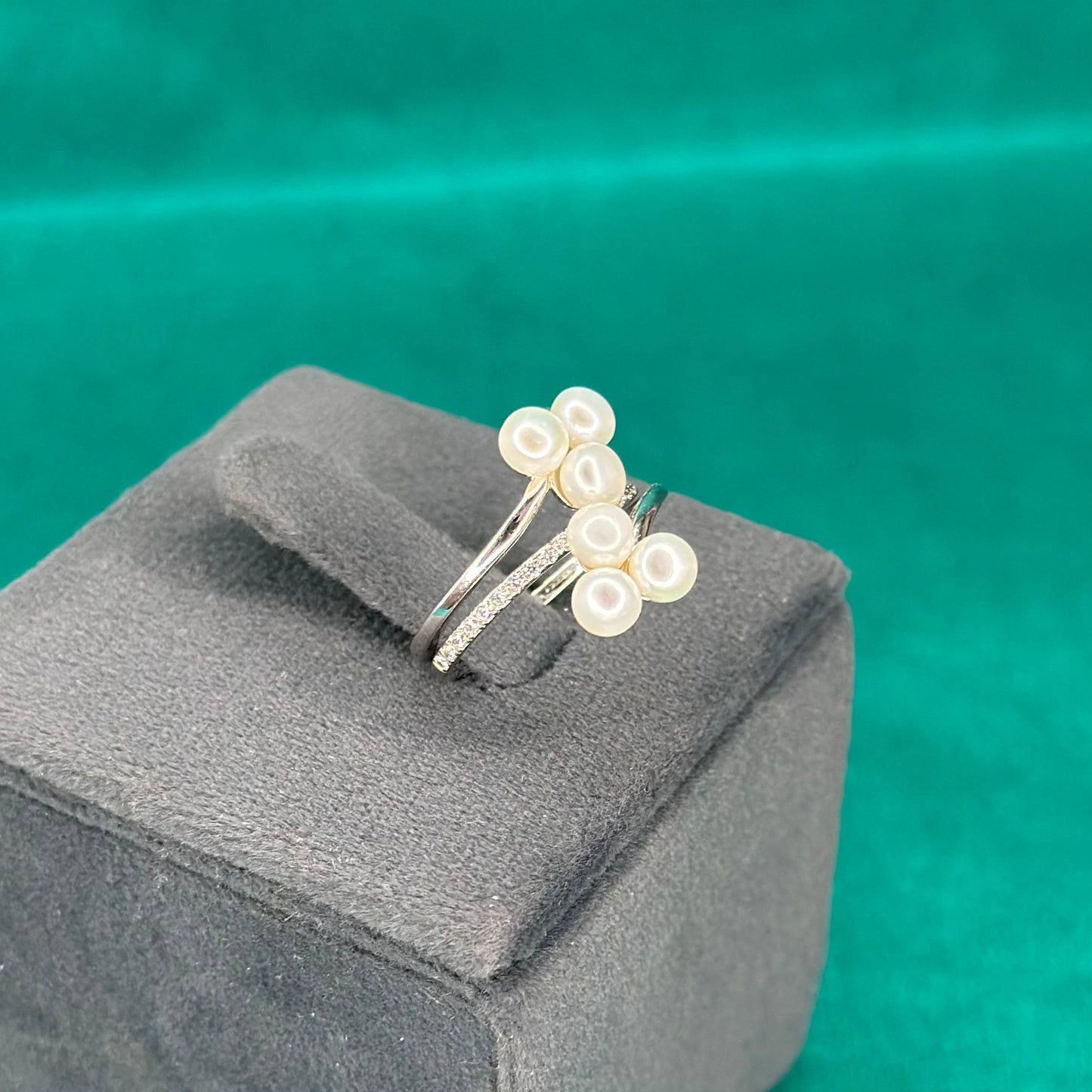 925 Silver Cluster Pearl Ring