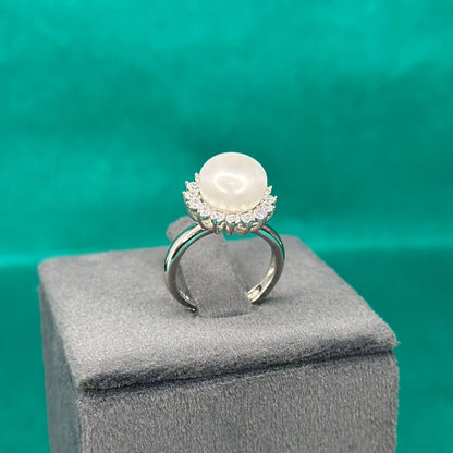 925 Silver Classic Pearl Halo Ring