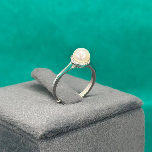 925 Silver Classic Pearl Halo Ring
