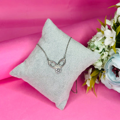 925 Silver Floral Elegance Pendant Necklace