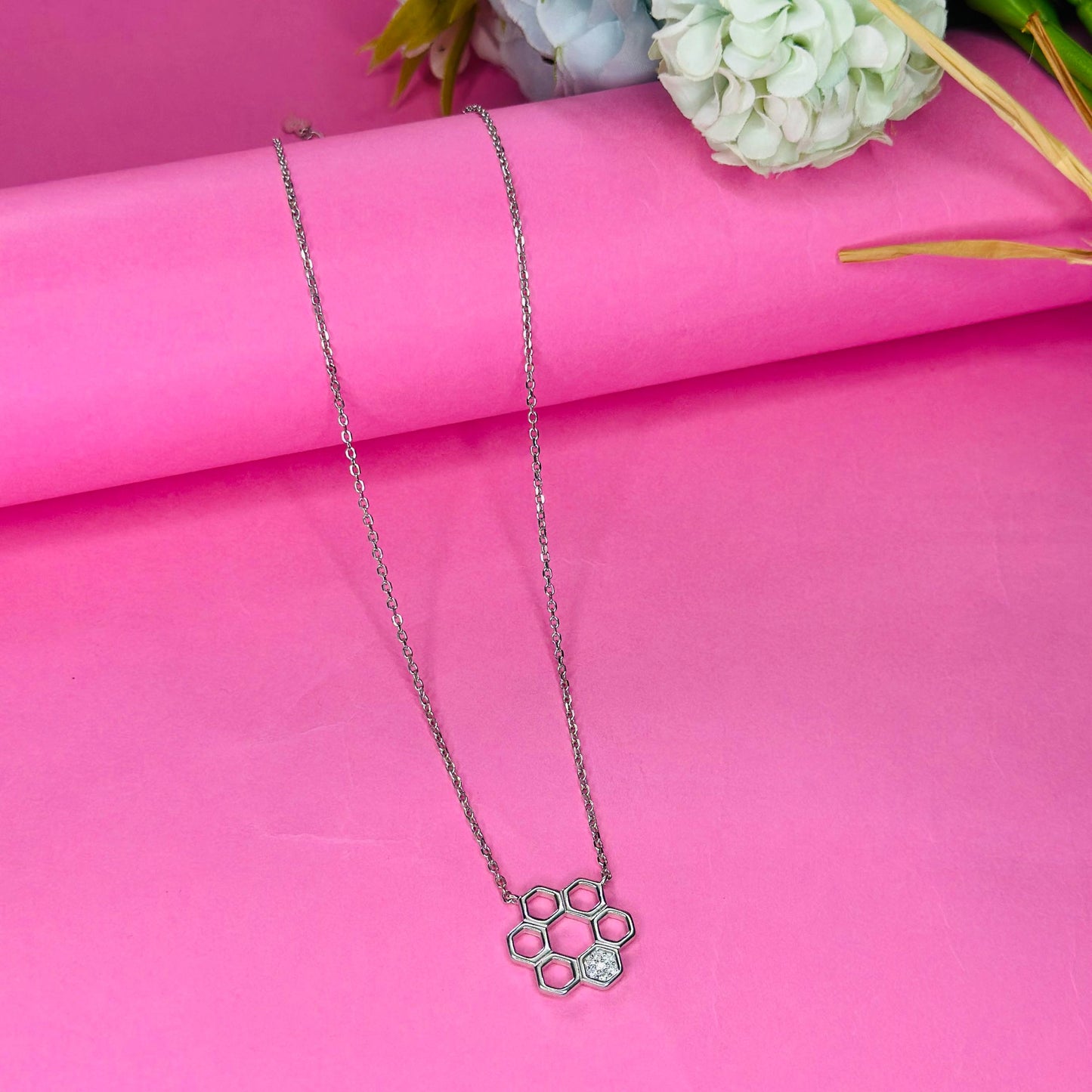 925 Silver Honeycomb Spark Necklace