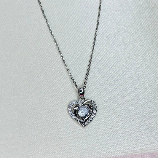 925 Silver Sparkling Heart Pendant Necklace