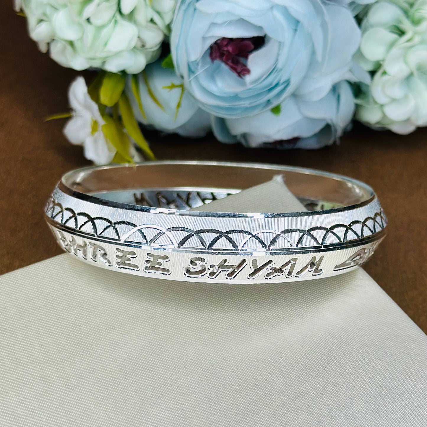 Sterling Silver Kada with "Jai Shree Shyam" Engraving