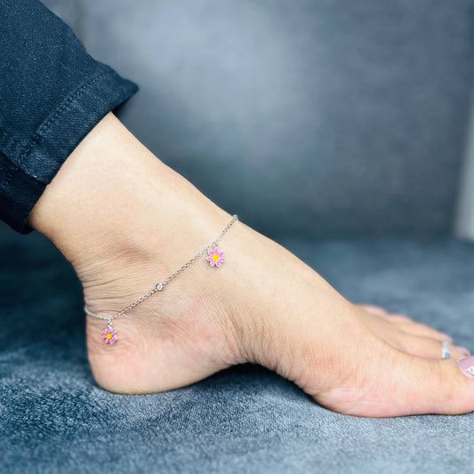 925 Sterling Silver Pink Daisy Charm Payal