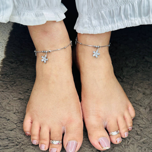 Elara Shine – 925 Silver Anklet