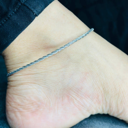 “Twirl Elegance 925 Silver Anklet”