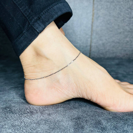 Delicate Chain Anklet in Pure 925 Silver with Adjustable Clasp
