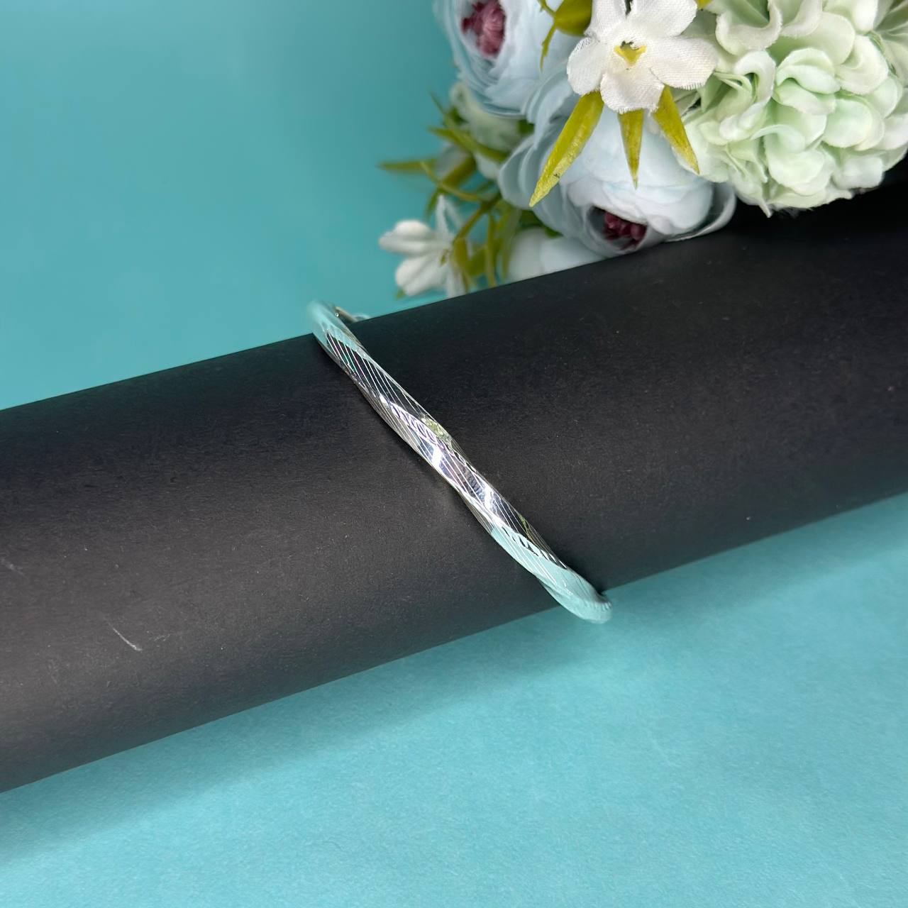 Elegant Patterned 100% Pure Silver Adjustable Bangle